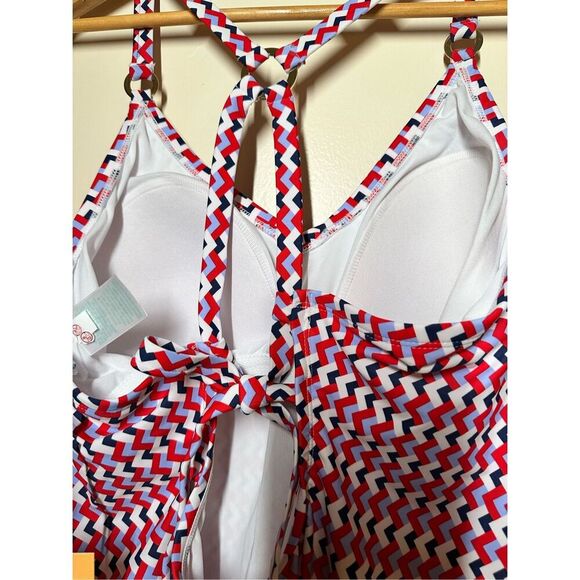 Kona Sol Ref White Blue Geometric One Piece Swimsuit Plus Size 17 New - Picture 4 of 6